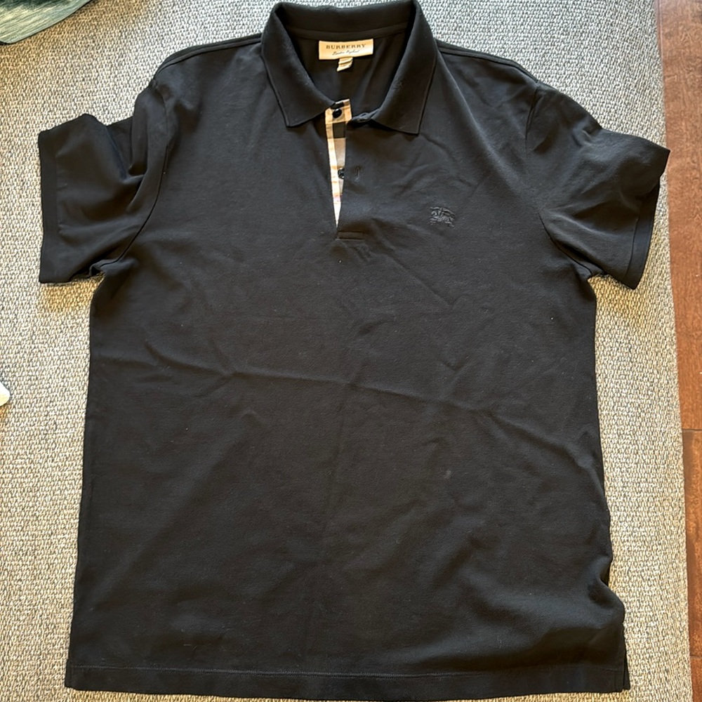Burberry black polo